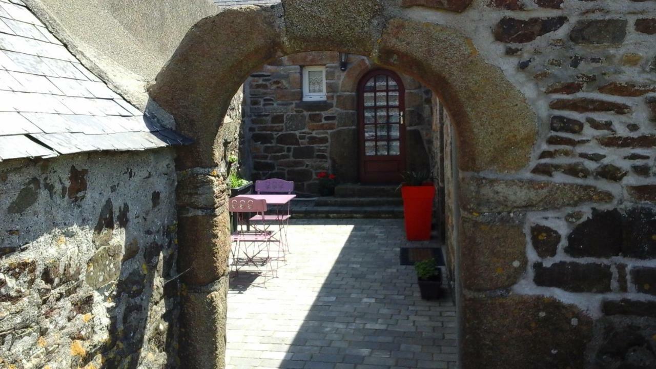 Les Hauts De Kerdrein Villa Saint-Jean-du-Doigt Bagian luar foto